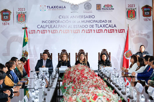Asistió Gobernadora a la Conmemoración del CXLIX Aniversario de Calpulalpan