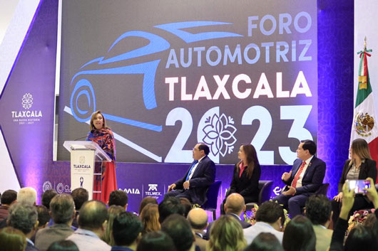 Inaugura Gobernadora “Foro automotriz Tlaxcala 2023