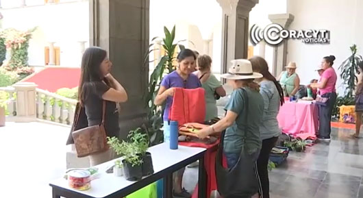 Tianguis del trueque, opción que fortalece la economía local 