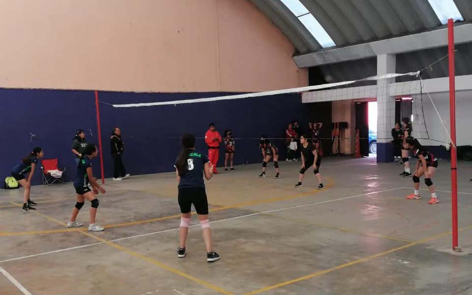 En marcha la Liga de iniciación en  Voleibol femenil 