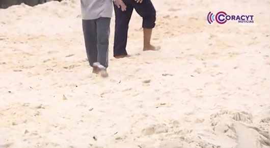 Infantes aprovechan canchas de voleibol de playa 