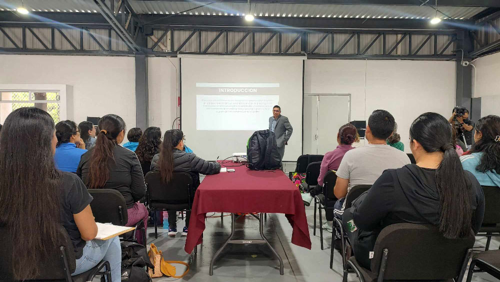 Concluyó Diplomado Fitness 