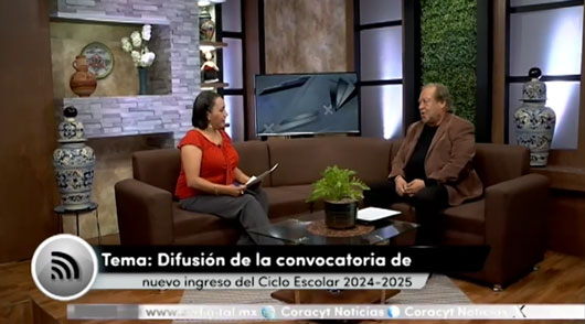 En el estudio de “Coracyt Noticias”, el director de la escuela Normal Rural Lic. Benito Juárez