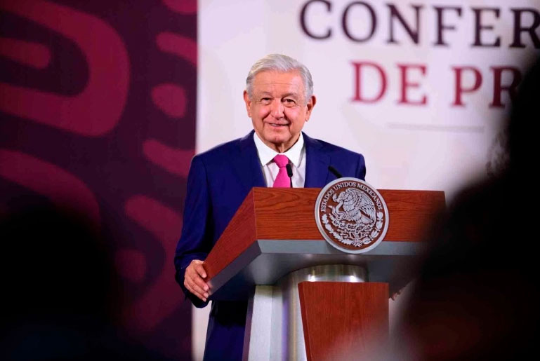 Firma AMLO decreto que crea el Fondo para Pensiones del Bienestar