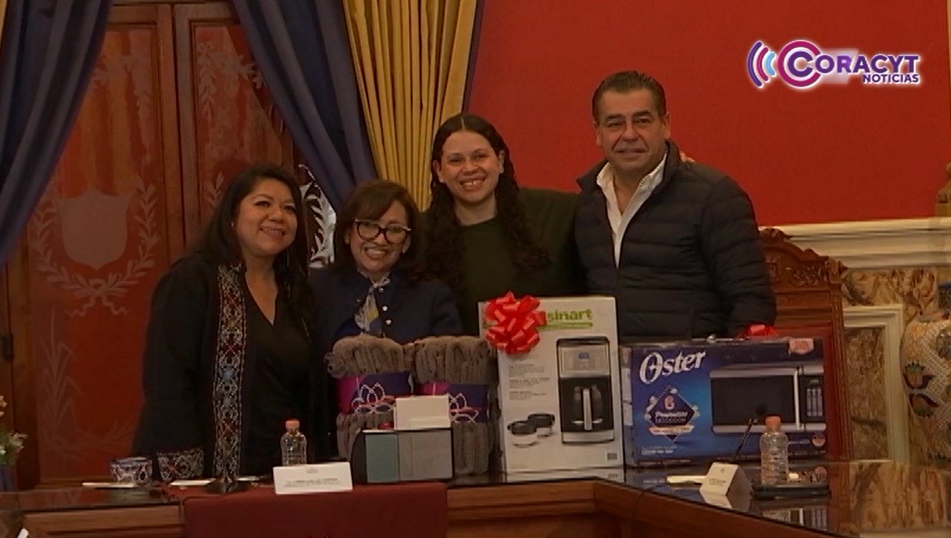 Premiaron a dependencias ganadoras del concurso de decoración navideña 