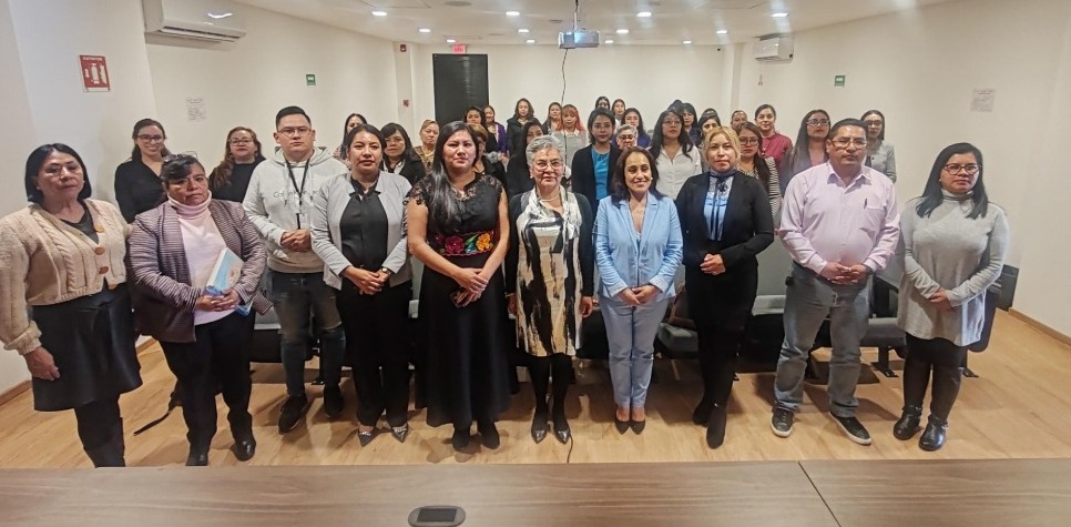 Capacitan TET y CJM a mujeres integrantes de ayuntamiento