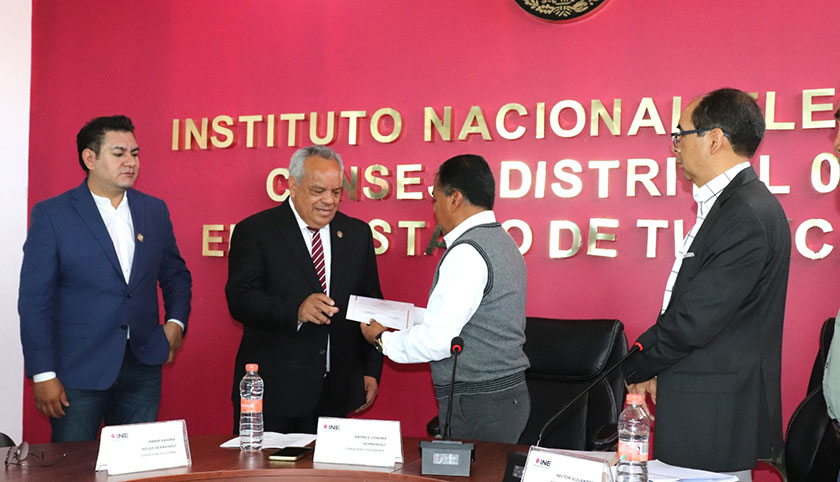 Entregó INE Tlaxcala constancias de mayoría relativa de diputaciones federales 