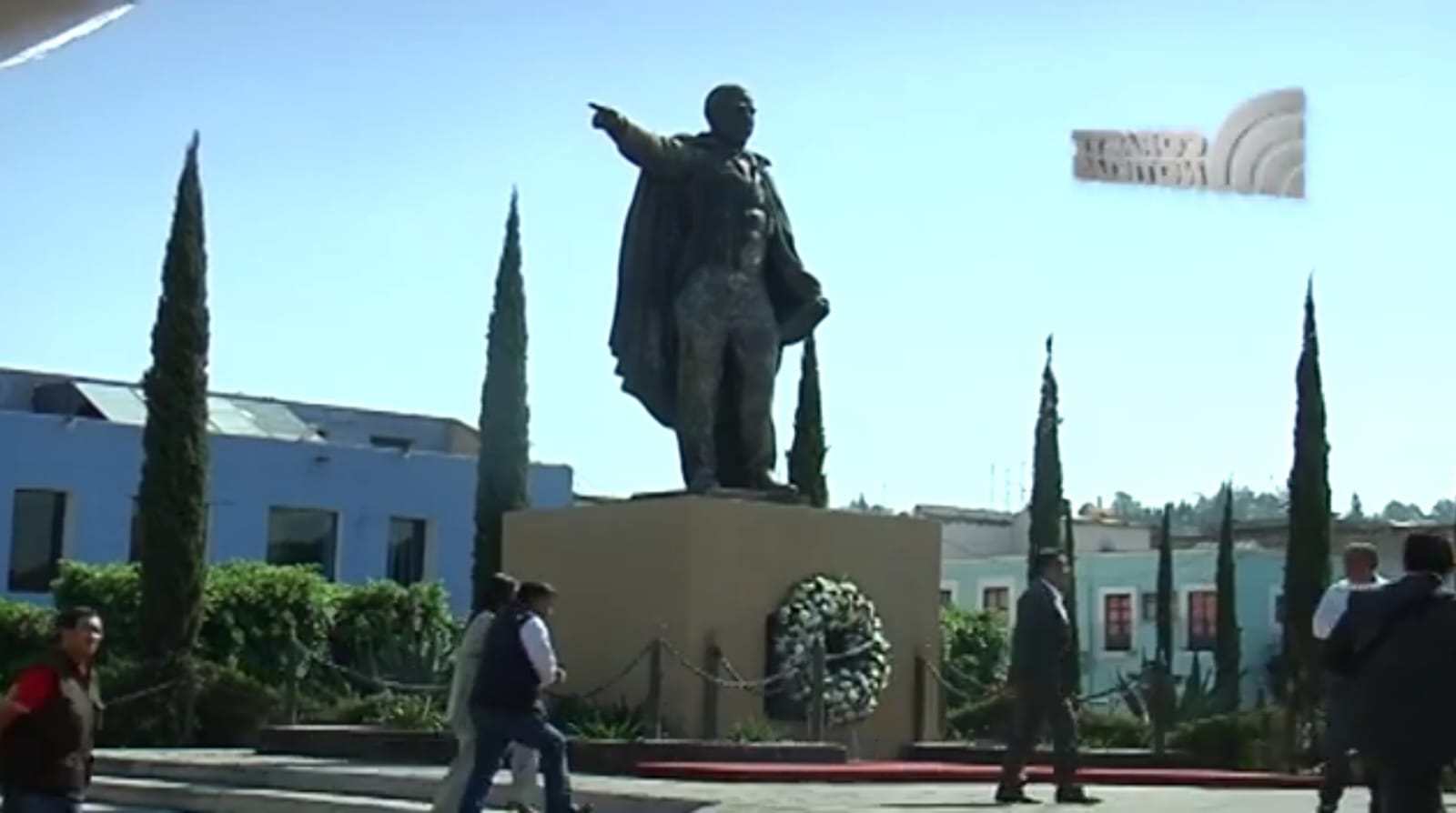 Conmemoran autoridades estatales 218 aniversario del natalicio de Benito Juárez