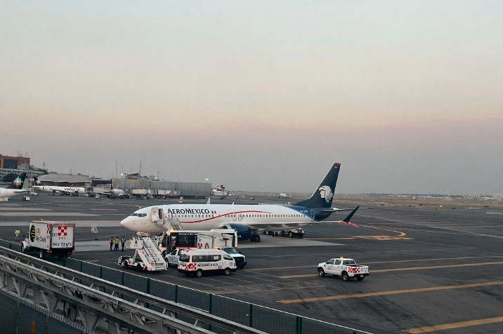 Aeroméxico suspende temporalmente vuelos hacia Ecuador
