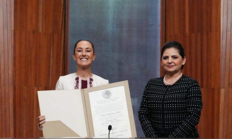Ken Salazar felicita a Claudia Sheinbaum y a México por un proceso histórico