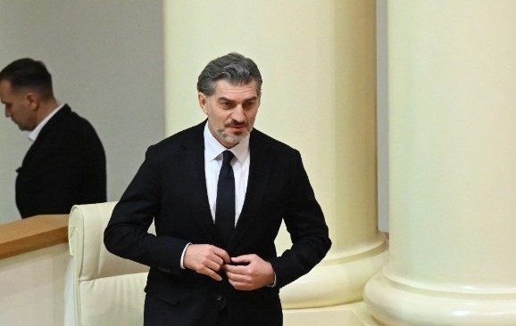 Designan al ex futbolista Mijail Kavelashvili como presidente de Georgia