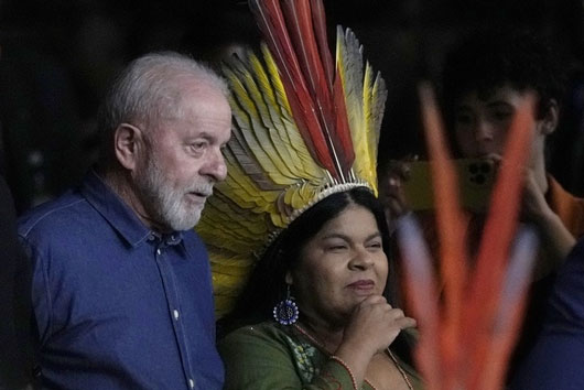 Brasil reconoce dos territorios indígenas, otros cuatro quedan pendientes
