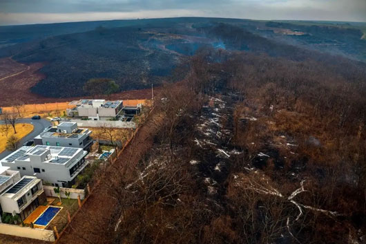 Brasil, en “guerra” contra incendios al sureste de Sao Paulo
