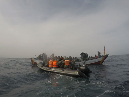 Rescatan a 141 migrantes marroquíes con destino a Islas Canarias