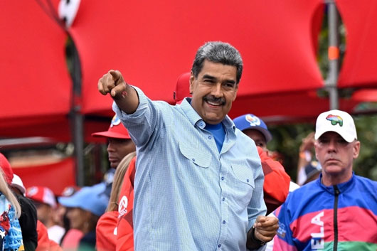 Expresidentes que buscaban llegar, “ridículos y repudiados”: Maduro