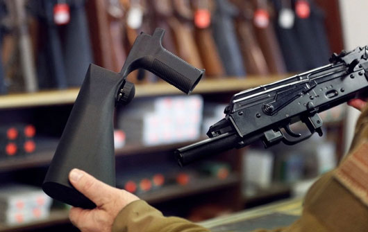 Anula EU prohibición de dispositivos que aumenta cadencia de rifles