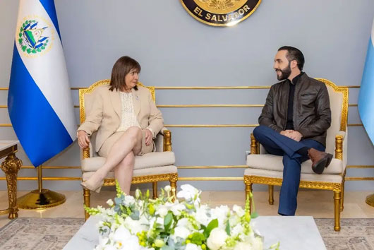 Experta del “Modelo Bukele” se suma a Ministerio de Seguridad de Argentina