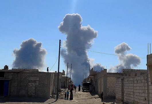 Bombardeos israelíes en Siria dejan 92 muertos