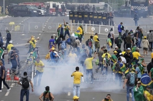 Brasil: ordenan extradición de partidarios de Bolsonaro fugados a Argentina
