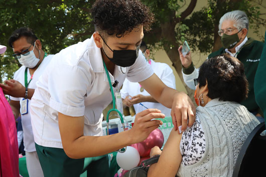 El 31 de marzo finaliza aplicación de vacunas   contra influenza estacional y COVID-19