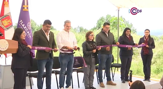 Entregó gobernadora Lorena Cuéllar obras públicas en Tetla 