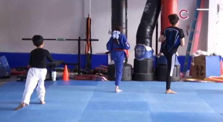Alistan taekwondoines tlaxcaltecas su participación en la Olimpiada Nacional 2025