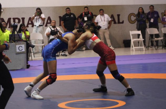 Tlaxcaltecas conquistan el bronce en luchas asociadas en la Olimpiada Nacional Conade