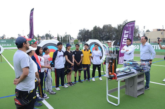 Fortalecen preparación arqueros tlaxcaltecas rumbo a Olimpiada Nacional 2025