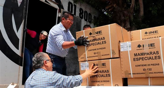 Recibieron los Consejos Distritales equipo electoral