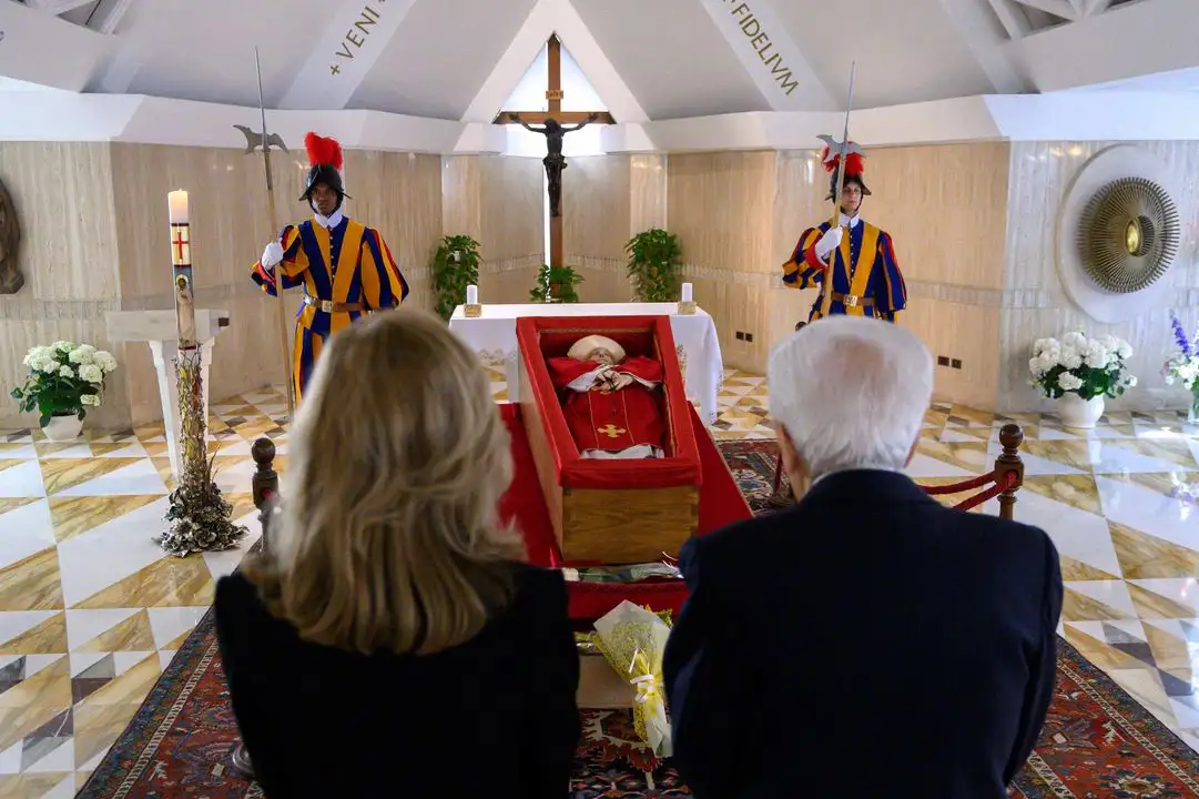 Funeral del Papa será el sábado; fieles podrán despedirlo desde el miércoles