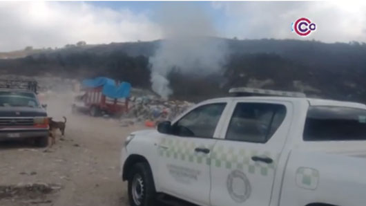 Sofocan incendios en rellenos sanitarios de Panotla y Nanacamilpa 