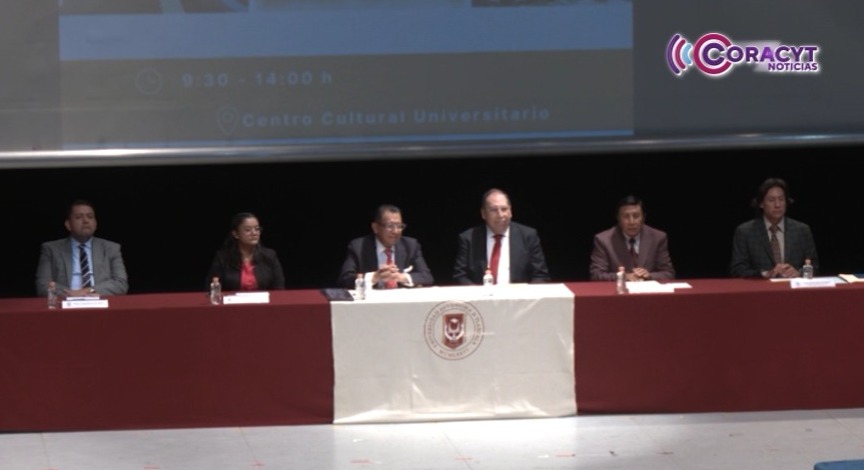 Destacaron proyectos tecnológicos y sociales en Foro del Seminario de Praxis Profesional 2025