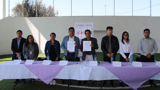  FOMTLAX otorgó 60 mil pesos a emprendedores de Mazatecochco