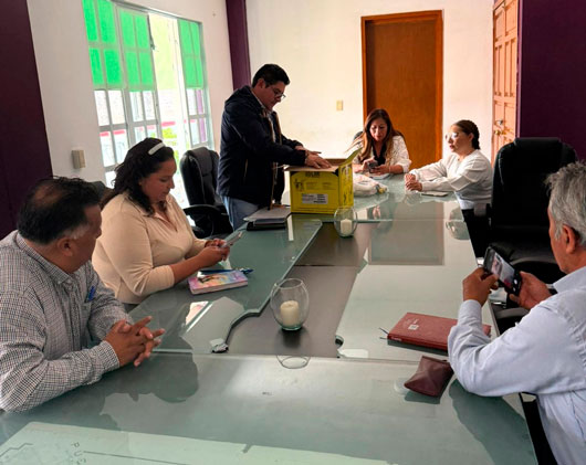 Entrega Coeprist equipo de cloración para pozos en Axocomanitla