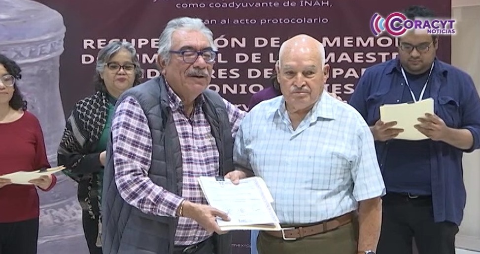 Entregaron restauración de acervos generacionales a familias de Yauhquemehcan