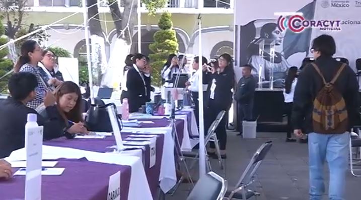 Ofertaron más de 500 vacantes en “Feria Nacional del Empleo para Jóvenes”