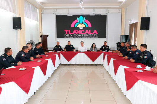 Se reúne el alcalde Alfonso Sánchez con mandos de la Dirección de Seguridad; refrenda su respaldo a la corporación