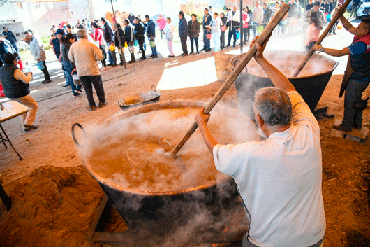 Celebran el día de la cocina tlaxcalteca en Chiautempan