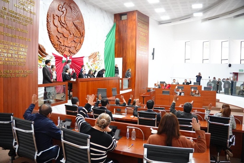 Aprueba LXV Legislatura adiciones al Código Penal del Estado en favor de los trabajadores de la educación