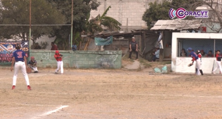 Conquistaron “Águilas” de Chiautempan el campeonato de la Liga de Béisbol Infanti