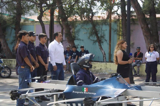 Estudiantes crean el primer auto volador mexicano con Proyecto Mantarraya en Veracruz