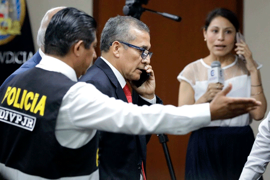 Condenan a 15 años de prisión a ex presidente de Perú por lavado de activos