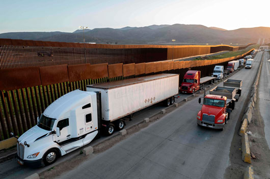 Cámara de Comercio de EU pide a Trump reconsiderar aranceles
