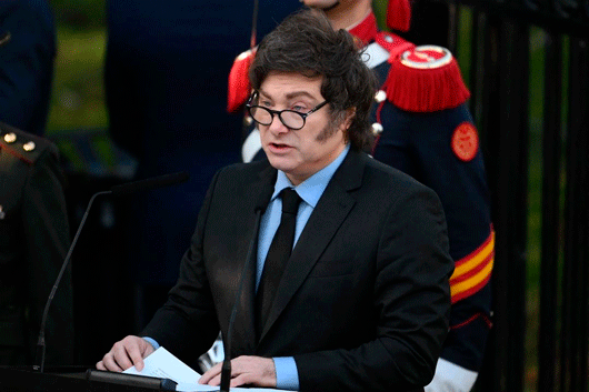 Milei modificará legislación argentina para cumplir con aranceles de Trump