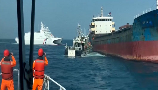  Taiwán detiene un barco tripulado por chinos sospechoso de cortar un cable submarino