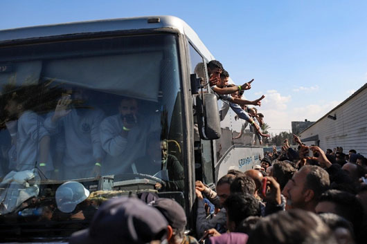Israel libera a 183 prisioneros palestinos en cuarto intercambio con Hamas