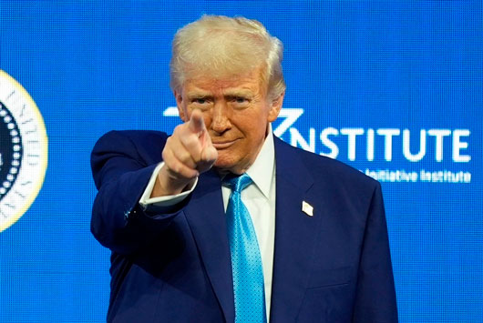 Un mes de Trump: Conviene a EU dólar débil para que sus exportaciones sean más competitivas