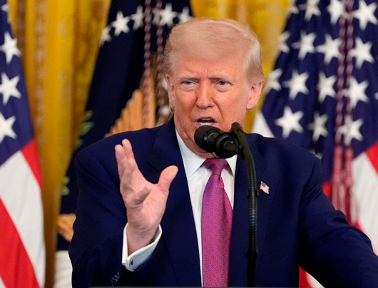 Israel podría atacar instalaciones nucleares de Irán, asegura Donald Trump