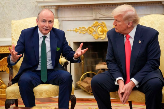 Trump advierte a la UE sobre aranceles de represalia; carga contra Irlanda