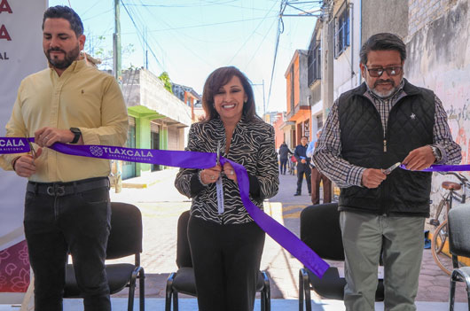 Mejoró gobierno estatal las calles de Xicohtzinco y Mazatecochco
